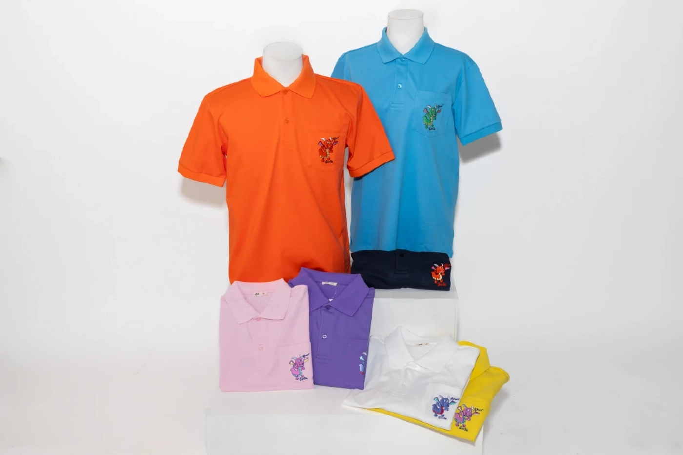 ร้านภูฟ้า อัญเชิญพรพระราชทาน "กรมสมเด็จพระเทพฯ" แด่คนไทย ปี“มะโรงงูใหญ่”