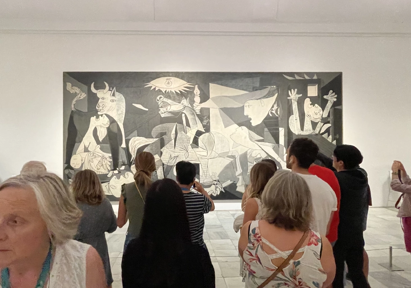 Guernica (1937), ปาโบล ปิกัสโซ (Pablo Picasso). ภาพถ่ายโดย ภาณุ บุญพิพัฒนาพงศ์