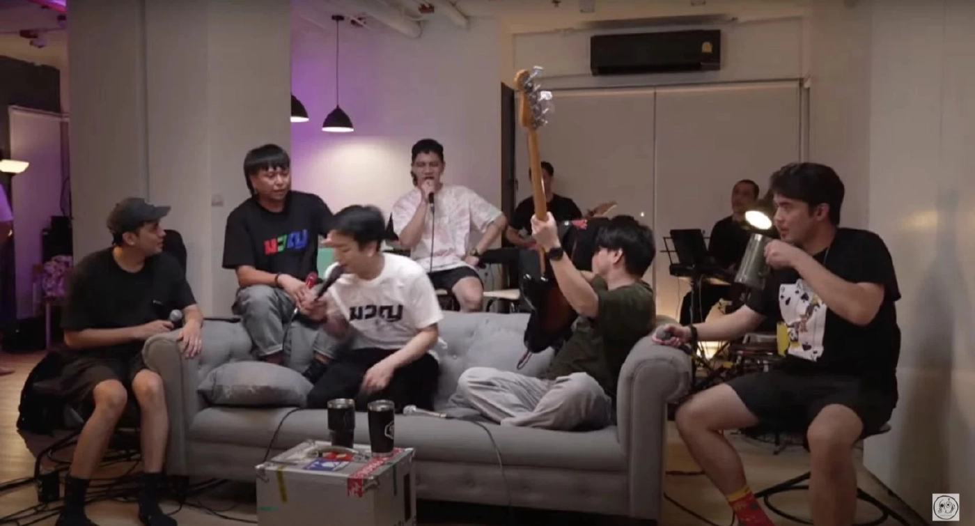 ส่องธุรกิจ "ว่าน ธนกฤต" นักร้องคนดังในข่าว