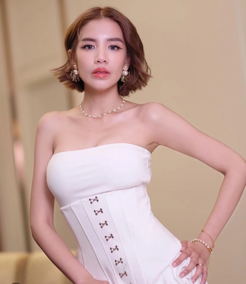 "ใบเตย สุธีวัน" เปลี่ยนลุคแซ่บรับงาน เล่าชีวิตข้างในเหมือนตายทั้งเป็น