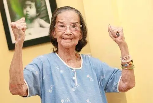สุขสันต์วันเกิด "คุณยายมารศรี" ศิลปินแห่งชาติ ปีนี้อายุ 104 ปีแล้ว