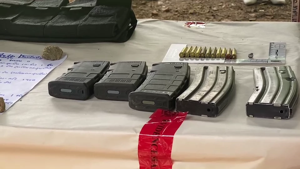 เปิดของกลาง ยึดจากที่พัก“เสี่ยแป้ง” จุดปะทะเดือด อาหาร-อาวุธสงครามเพียบ