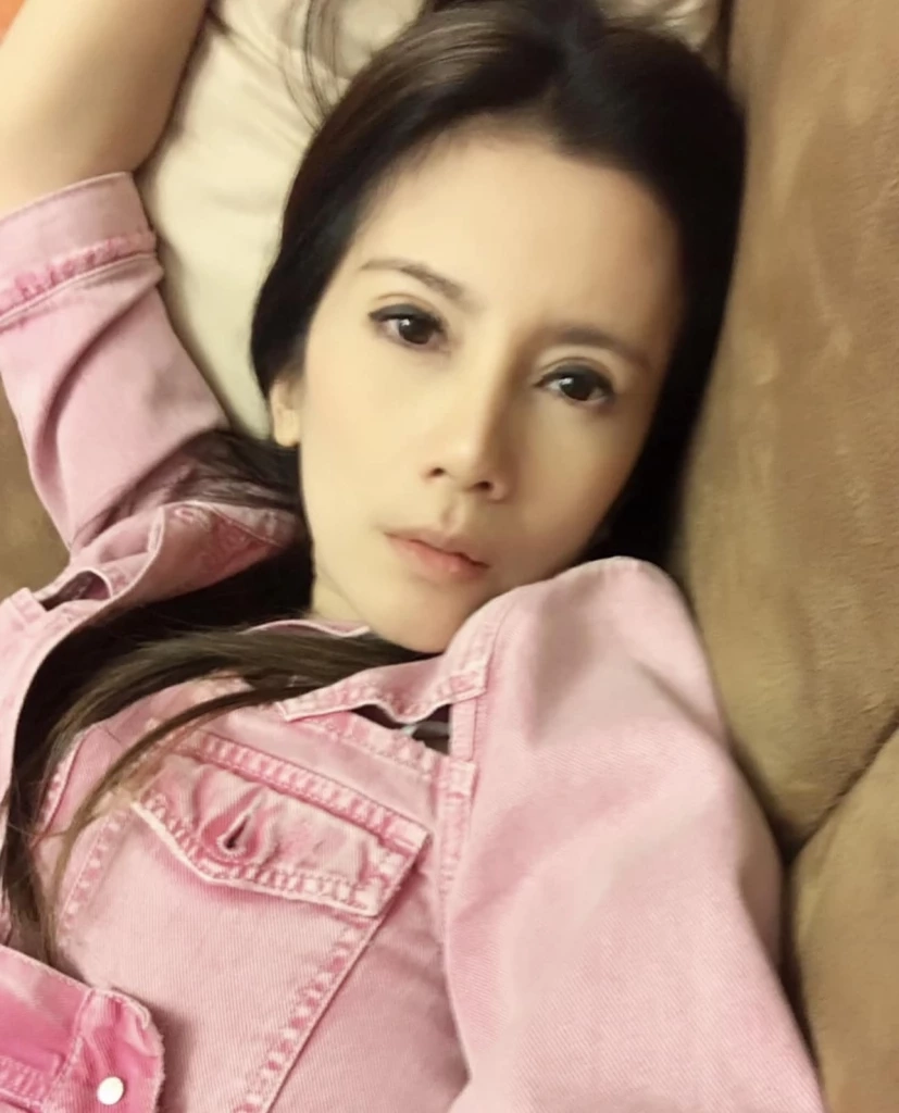 อย่าหาว่าพี่สอน กานต์ วิภากร โพสต์ถึง ใบเตย อาร์สยาม ทำไมออกสื่อเยอะจัง?