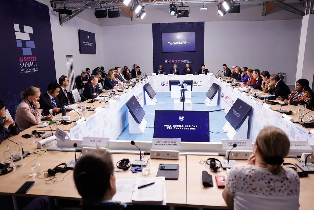 บรรลุข้อตกลงความปลอดภัยเอไอ ฉบับแรกของโลก