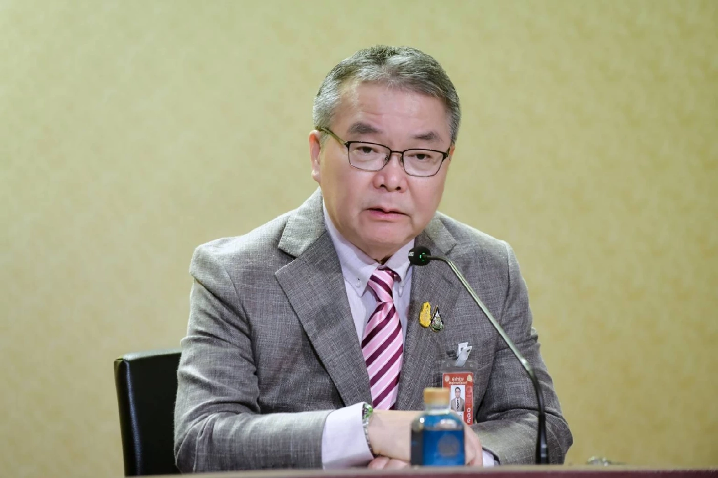 ชัย วัชรงค์ โฆษกรัฐบาล