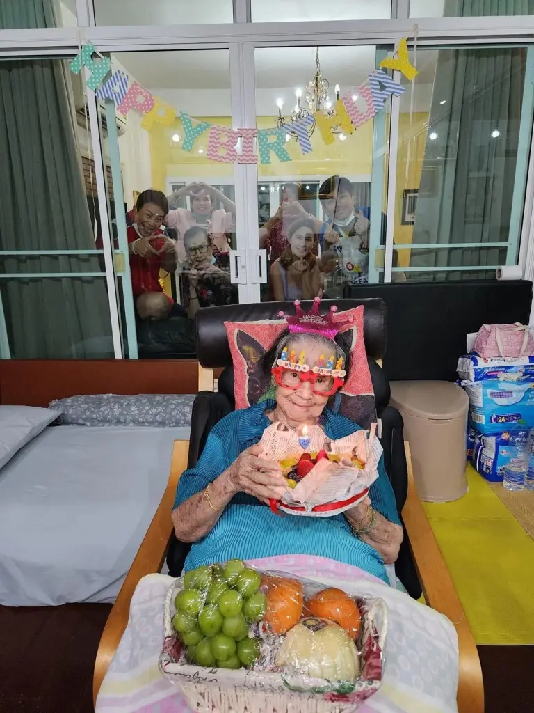 สุขสันต์วันเกิด "คุณยายมารศรี" ศิลปินแห่งชาติ ปีนี้อายุ 104 ปีแล้ว