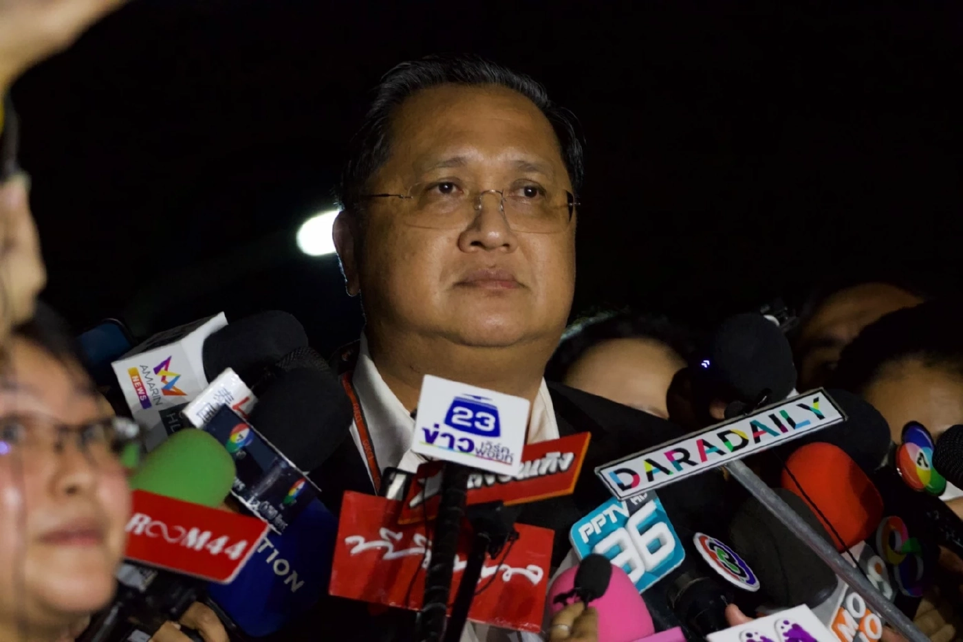 นายอมร กุศล ทนายความของใบเตย 