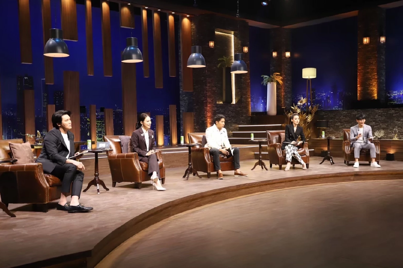 เดือด “ชาร์คหมู” เปิดใจหลังปะทะ “ชาร์คจิง” กลางรายการ ปมเหตุแย่งชิงผู้ประกอบการ