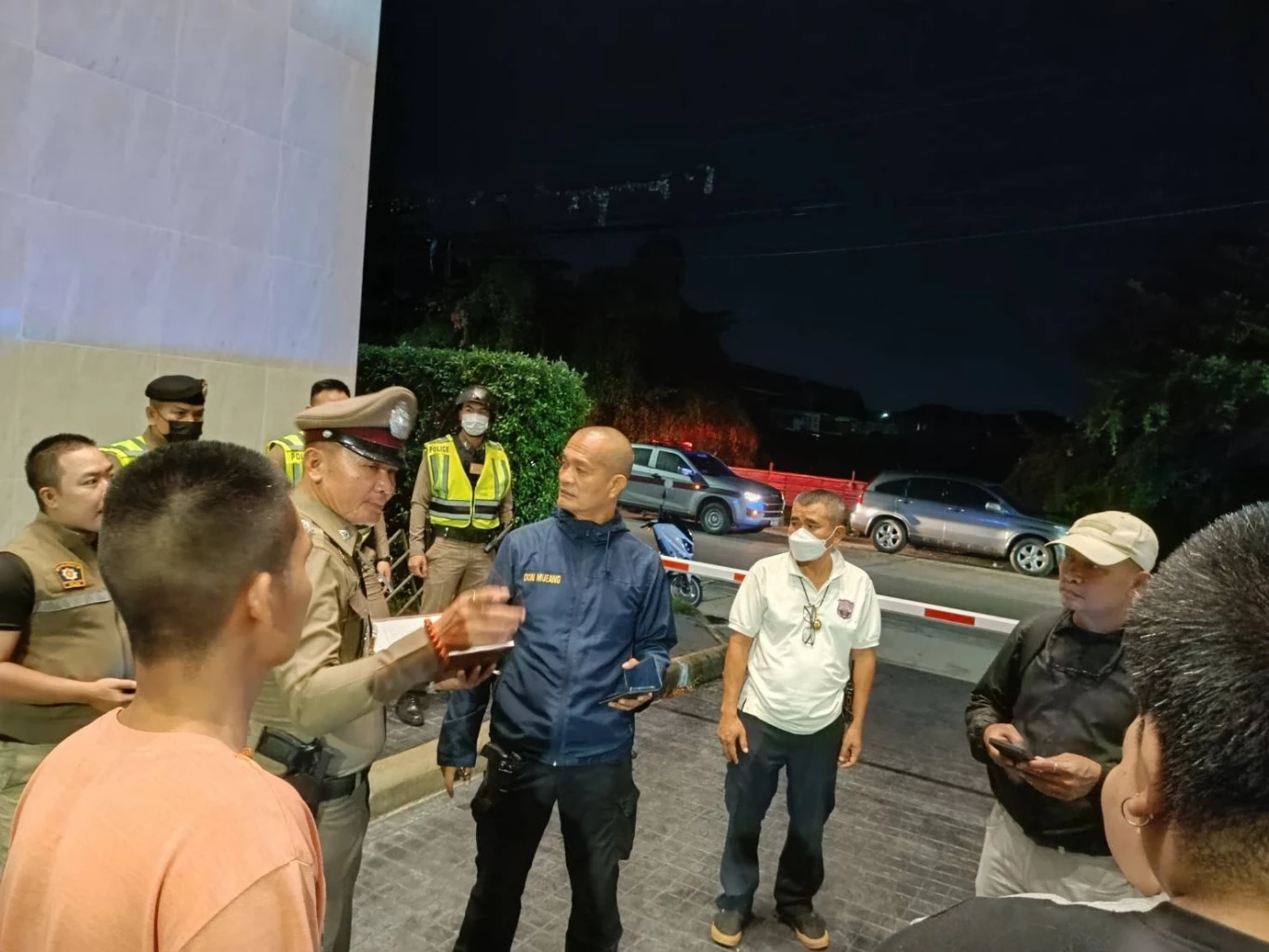 วัยรุ่นดอนเมือง 10 คน ดักแก้แค้น แทงลิ้นปี่ “หนุ่มเมืองคอนฯ” ดับ