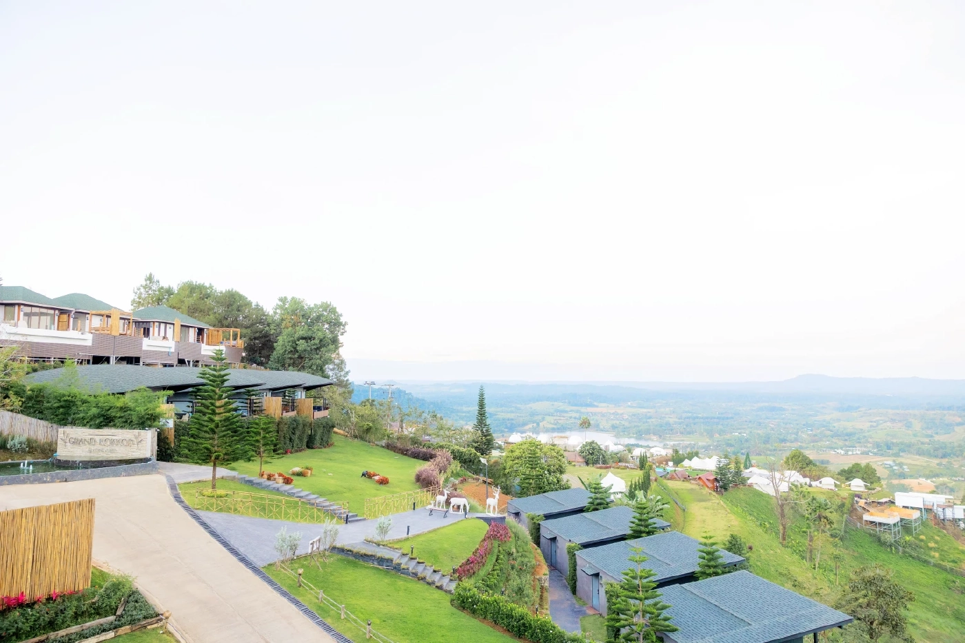 โอบกอดธรรมชาติที่ "เขาค้อ" ดินแดนทะเลหมอก 360 องศา