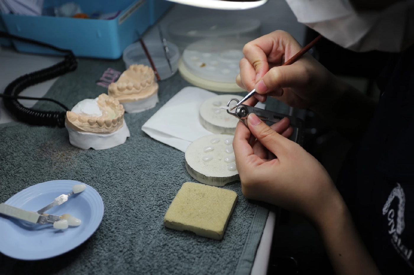 ถอดสูตรความสำเร็จ 20 ปี “คลีนิกทันตกรรมบางกอกสไมล์”