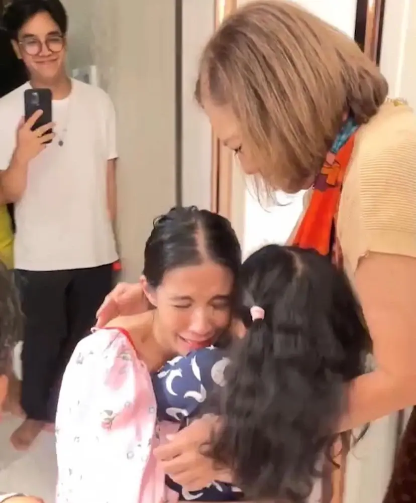 เปิดภาพ "ใบเตย สุธีวัน" ร่ำไห้โผกอดลูกสาว  ได้เจอครอบครัวพร้อมหน้า