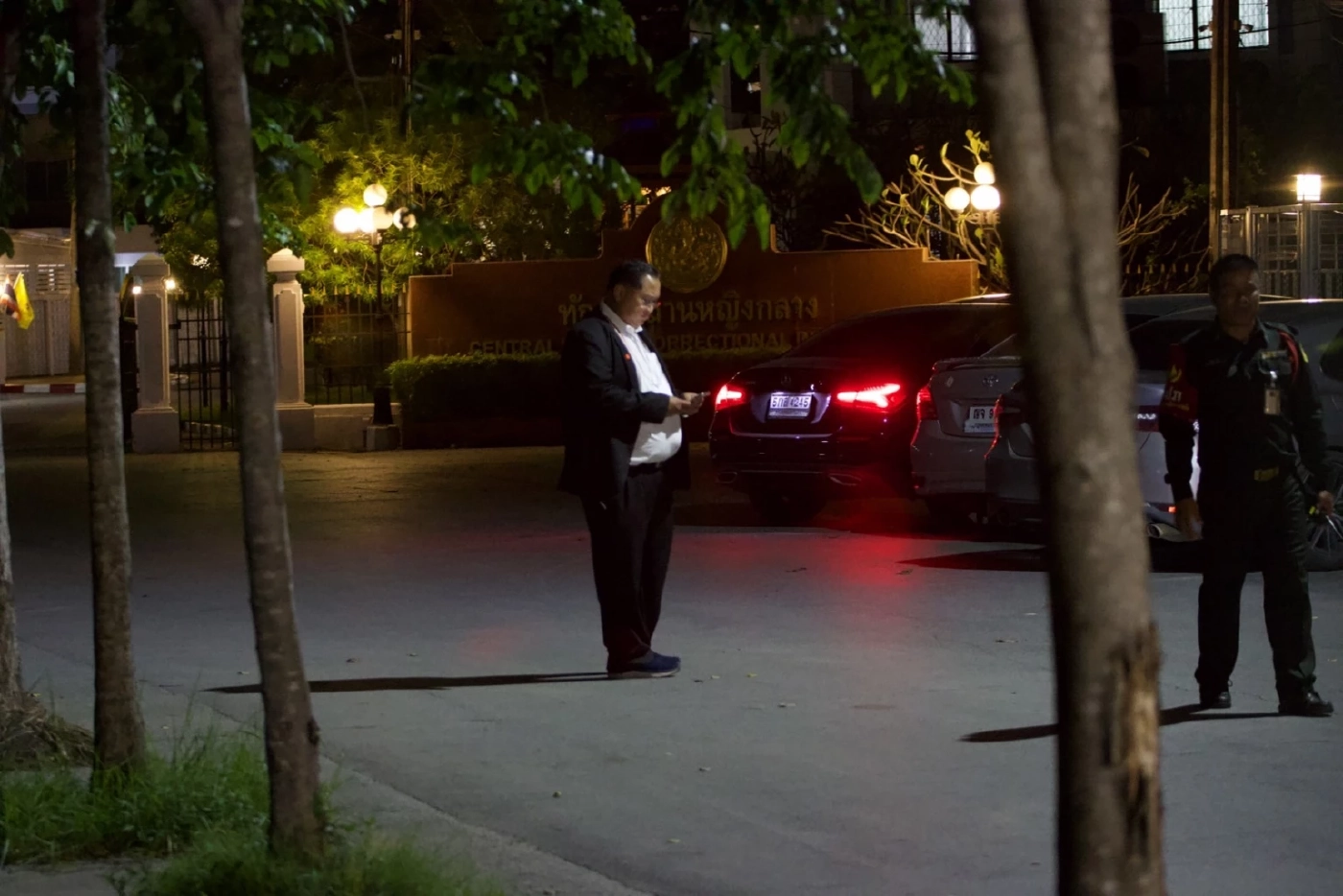 นายอมร กุศล ทนายความของใบเตย 