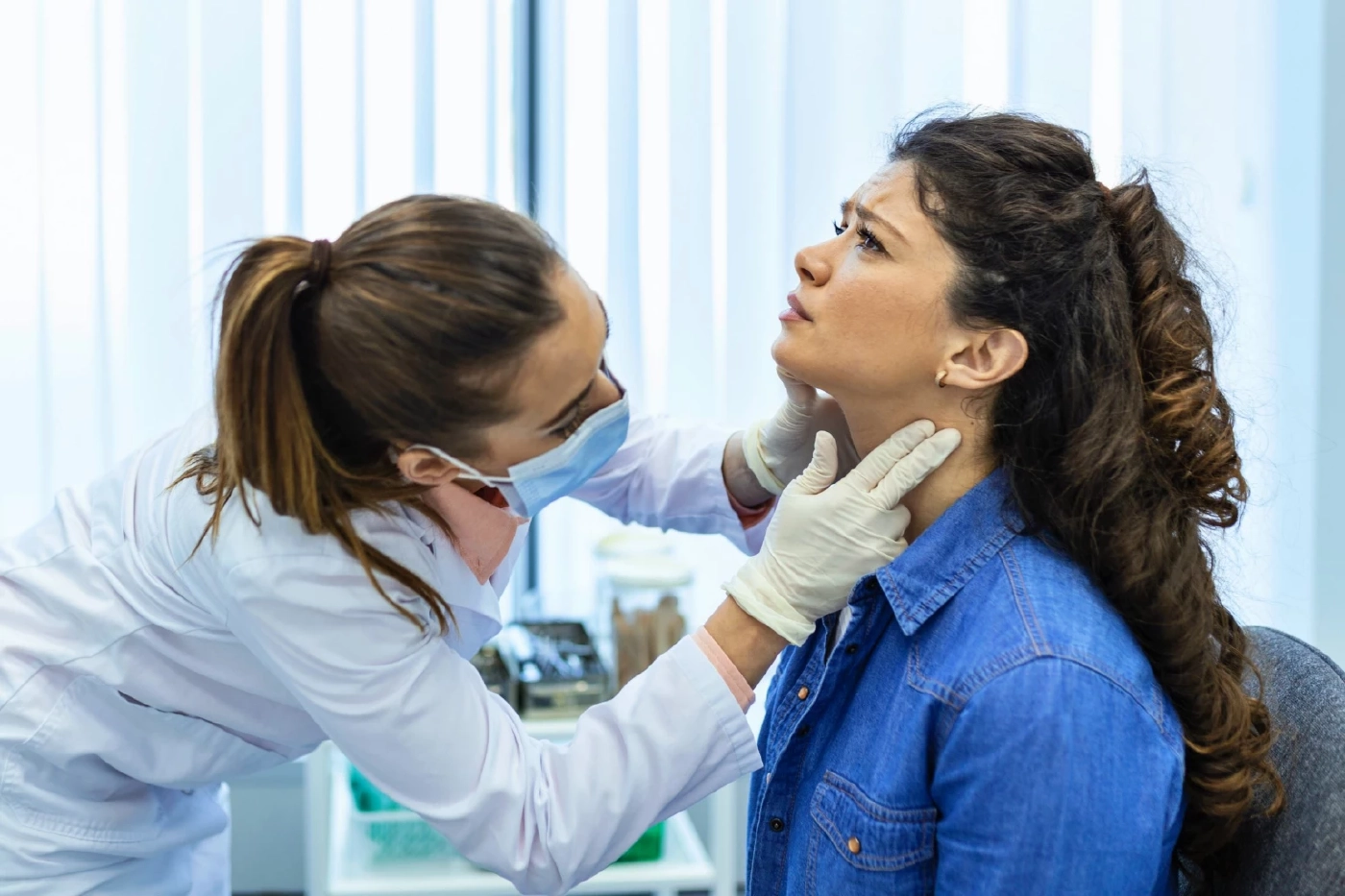 'ไทรอยด์เป็นพิษ' กับ 'มะเร็งไทรอยด์' สังเกตความต่างอย่างไร?