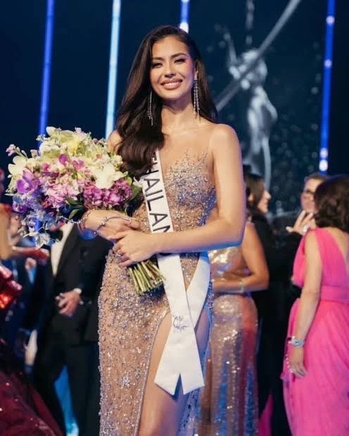 แฟนๆแห่เป็นห่วง "แอนโทเนีย" เกิดอุบัติเหตุรถชนบนทางด่วนที่เม็กซิโก