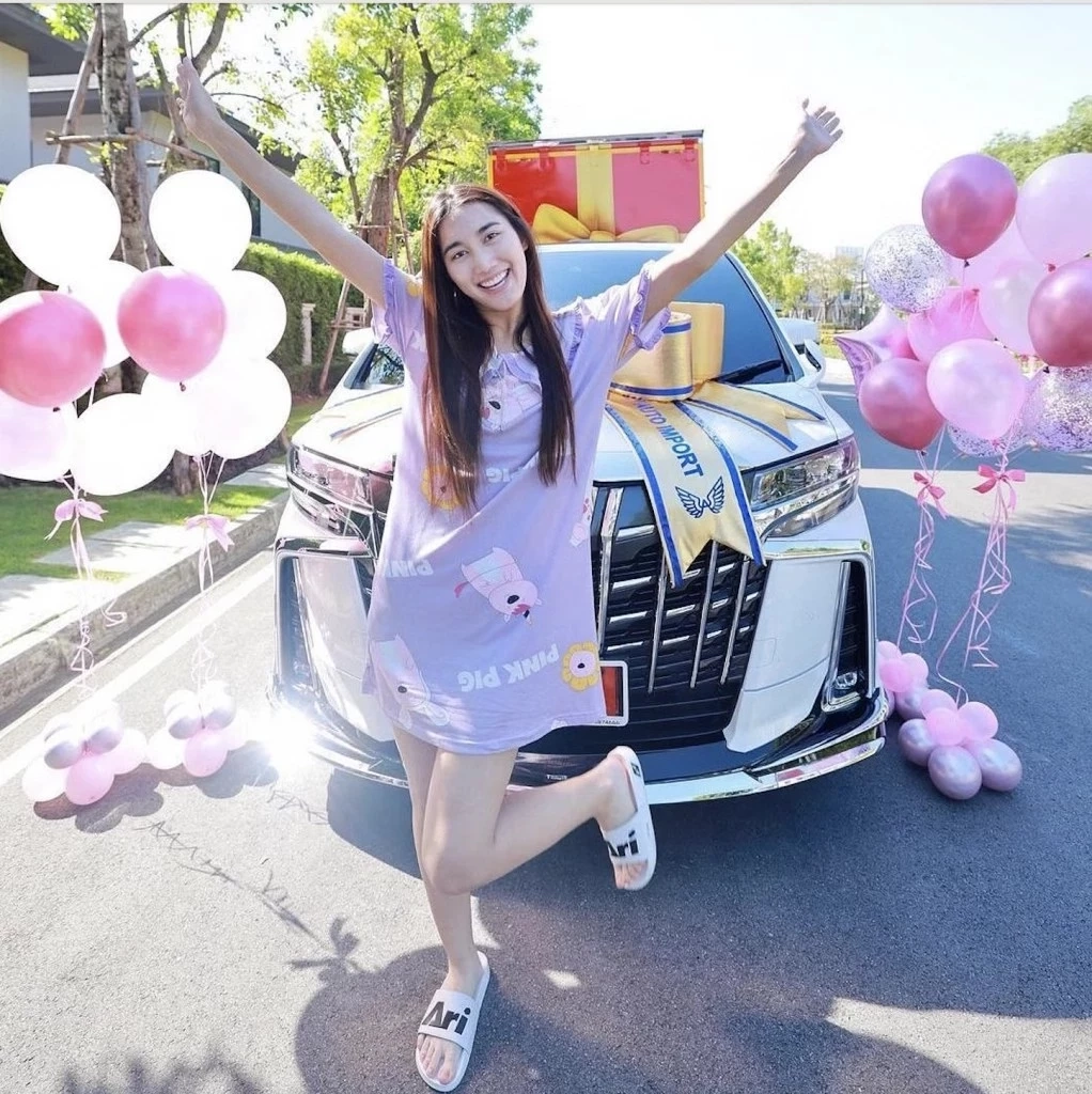 ส่องธุรกิจ พี่บาส "สมรักษ์ คำสิงห์" ฮีโร่โอลิมปิก สู่คดีดังที่สังคมไทยจับตา