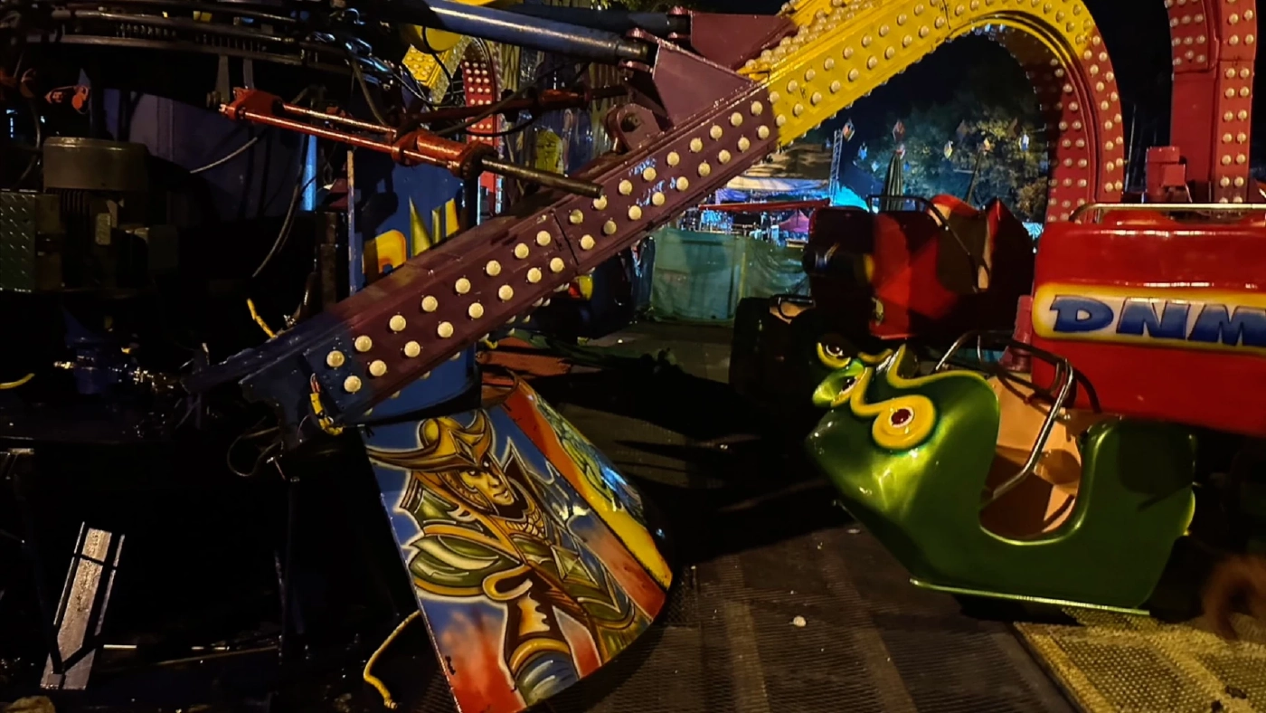 หวิดสยอง เครื่องเล่น"ปลาหมึกยักษ์"เพลาหัก บาดเจ็บ 3 ราย พบเหตุซ้ำรอบ 1 เดือน