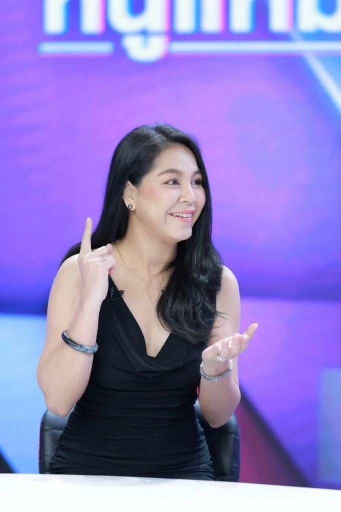 จอย ศิริลักษณ์ เปิดไพ่ ช่วยเหลือคนมีทุกข์ เชื่อมจิต สื่อถึงสมเด็จโต