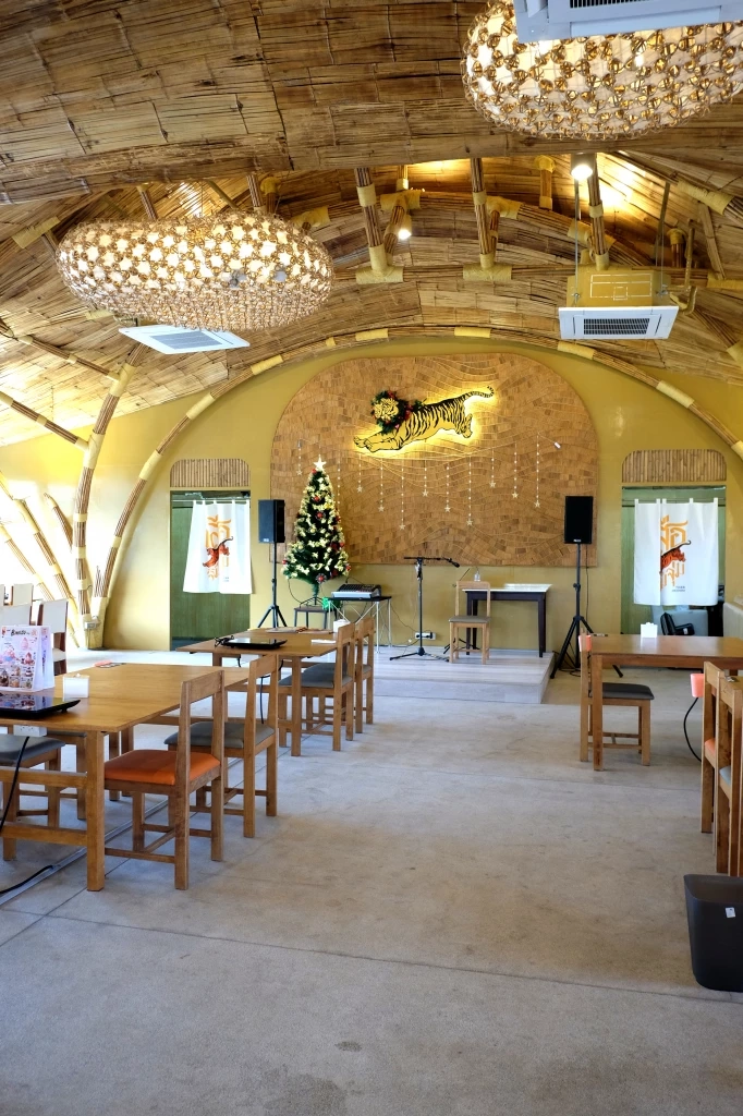 เสือจิ้มจุ่ม ร้านสวยบรรยากาศดี อาหารอร่อยระดับพรีเมียม