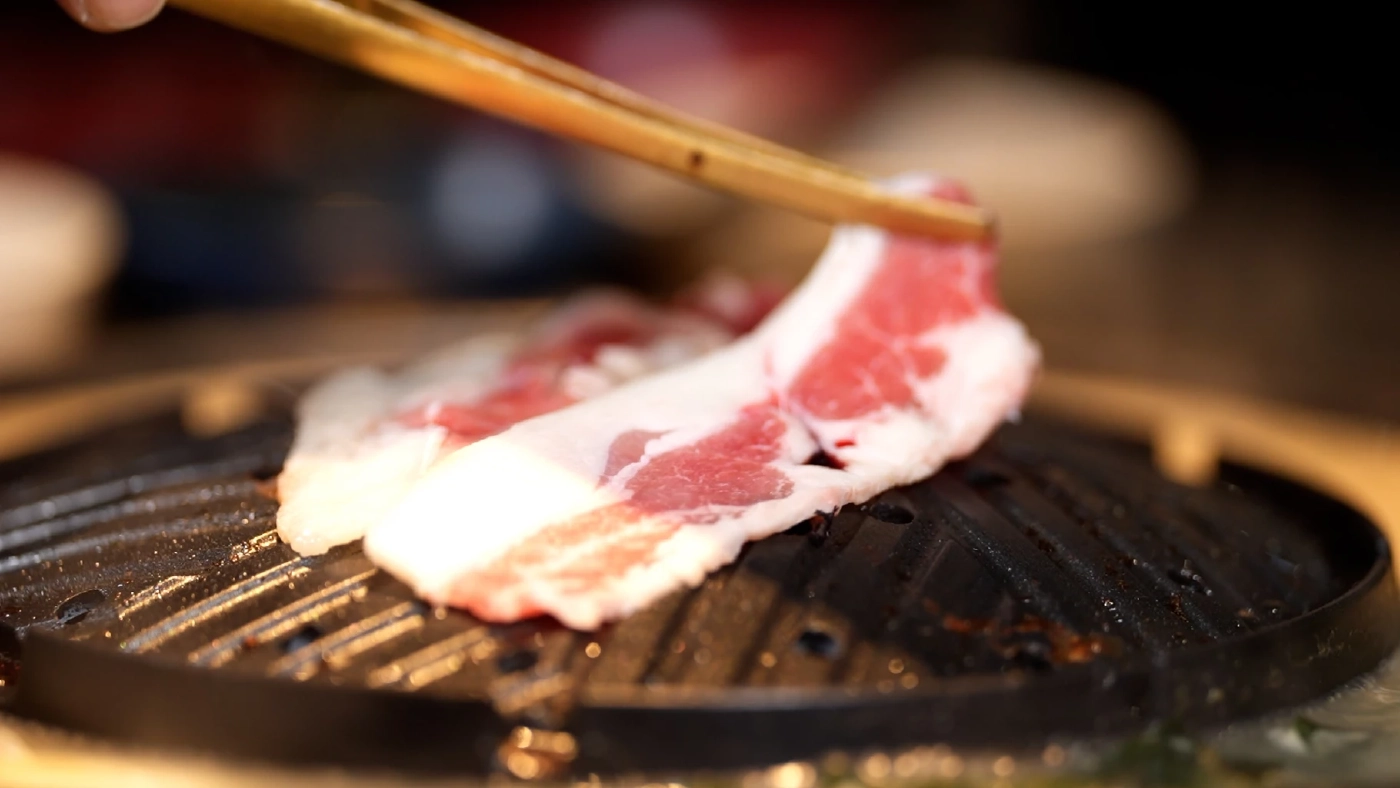 เปิดพิกัดความอร่อย ไทย หมูกระทะ โดย เชฟชุมพล หวังดันไกลไประดับโลก