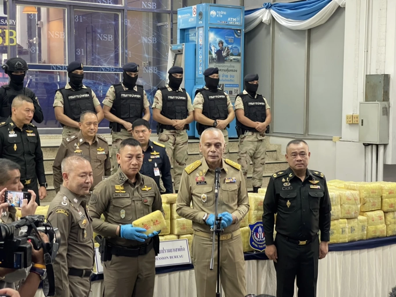 รวบเครือข่ายยานรกภาคเหนือ ยึดยาบ้า 10 ล้านเม็ด พบเตรียมกระจายช่วงปีใหม่