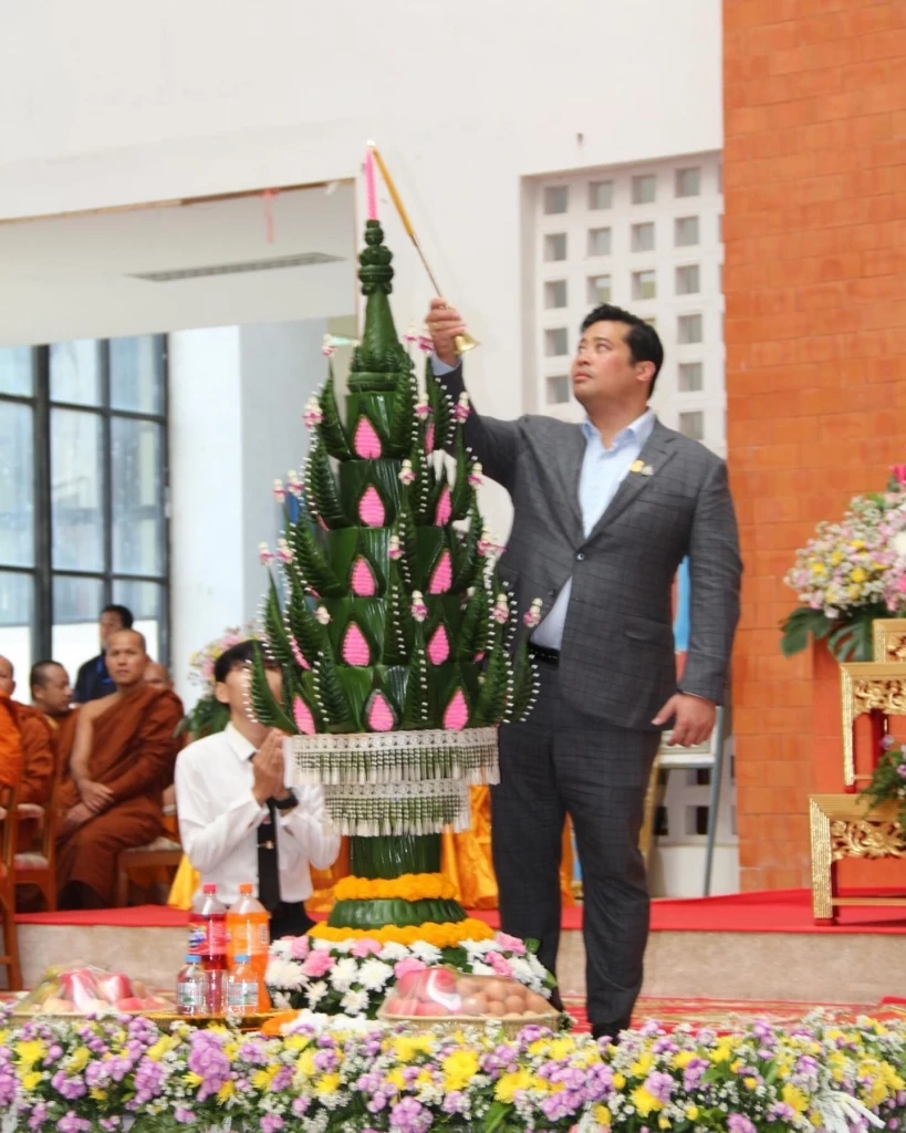 "ท่านอ้น" กลับถึงนิวยอร์ก โพสต์"คิดถึงเมืองไทย" พร้อมเผยภาพหาชมยาก