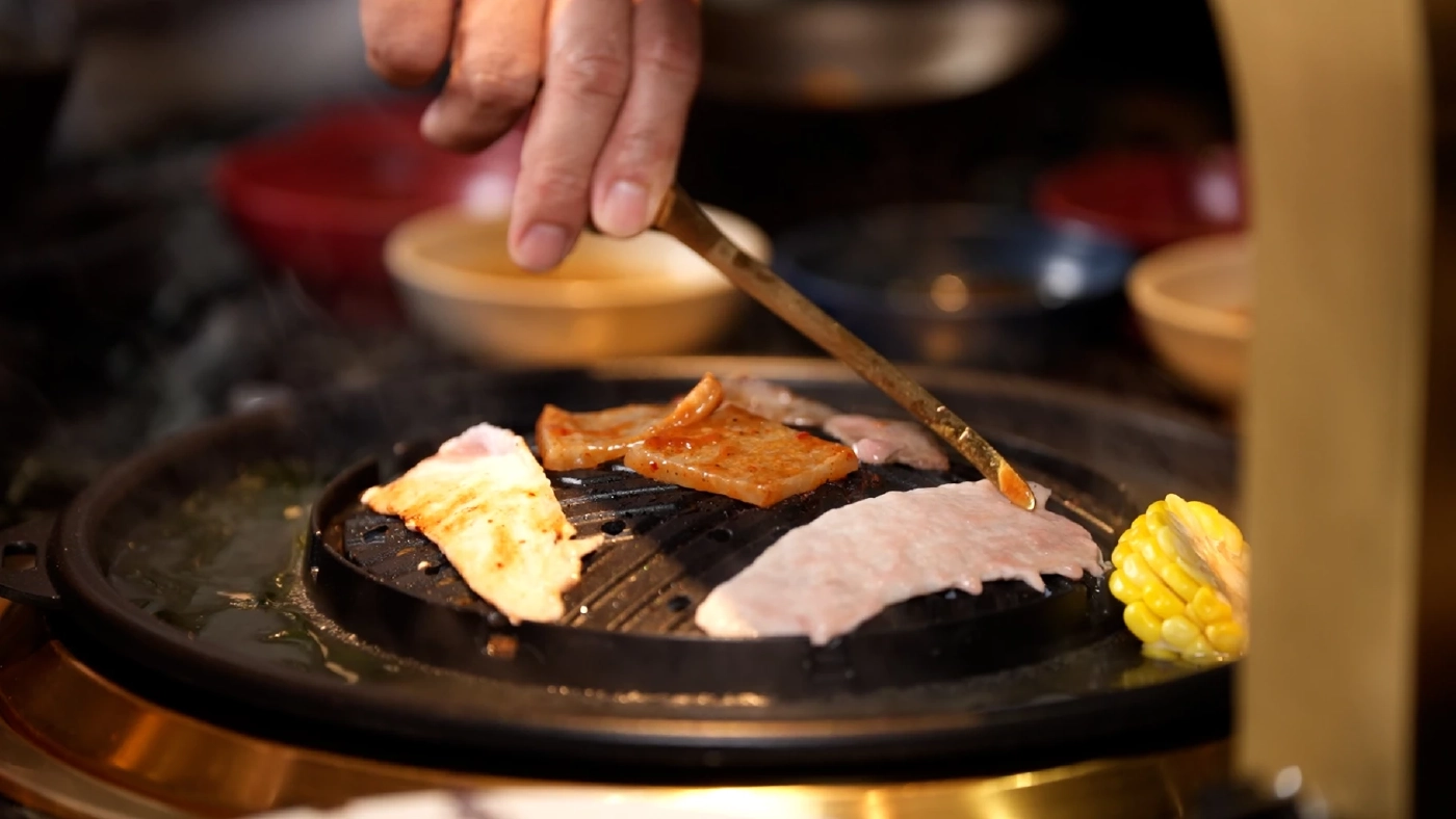 เปิดพิกัดความอร่อย ไทย หมูกระทะ โดย เชฟชุมพล หวังดันไกลไประดับโลก