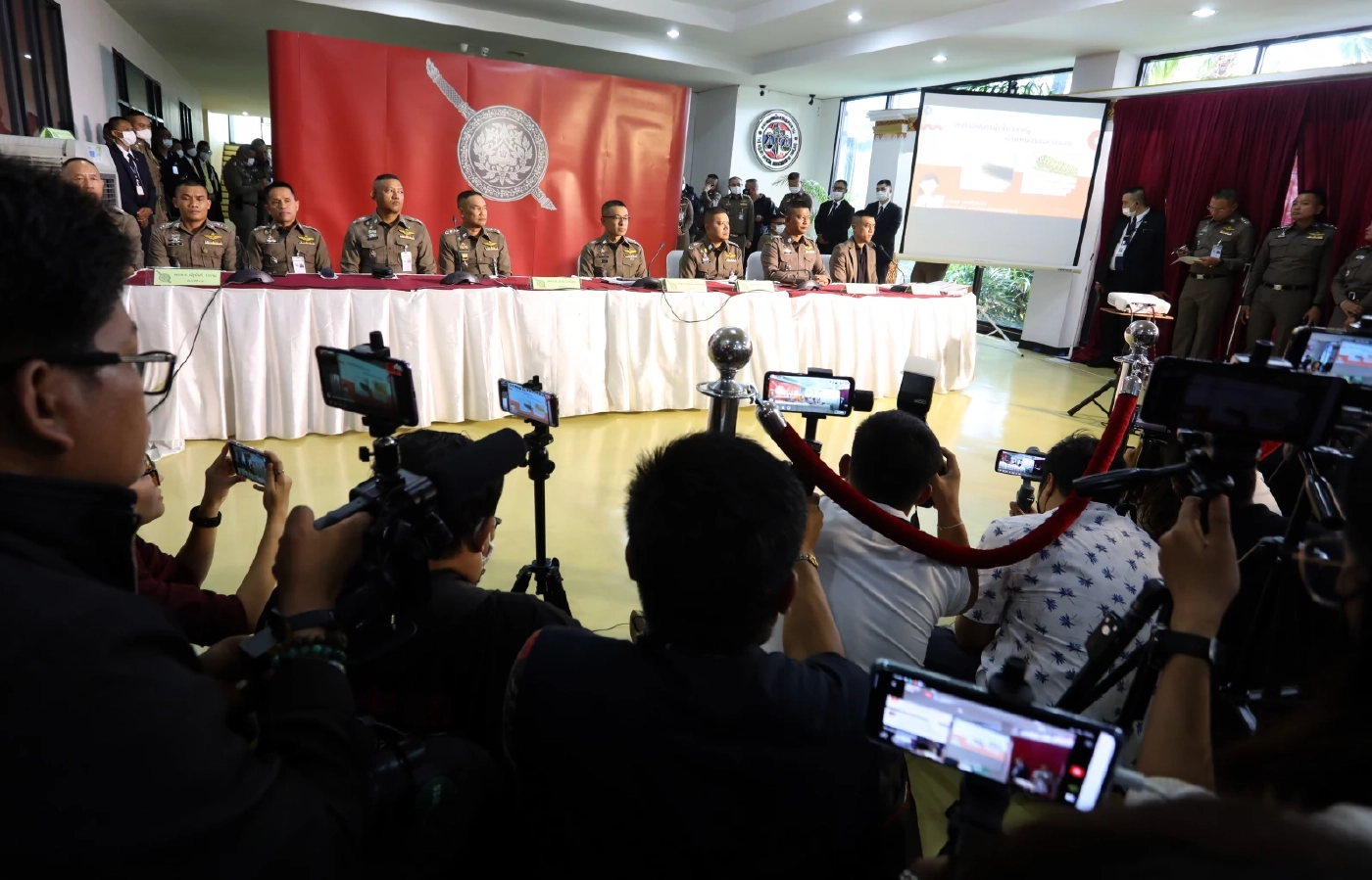 ตำรวจชุดคลี่คลายคดี &quot;น้องชมพู่&quot;