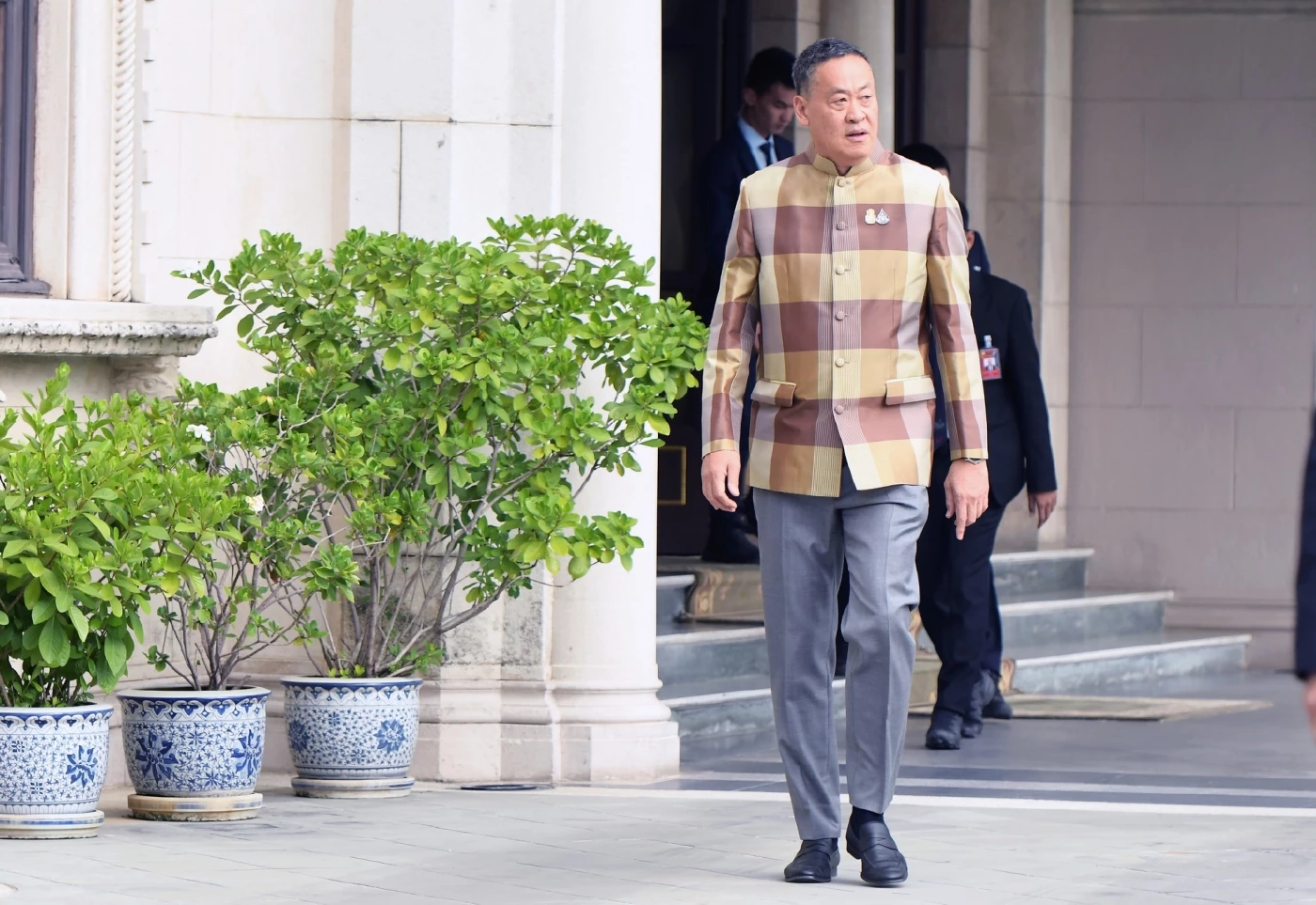 เศรษฐา ทวีสิน นายกรัฐมนตรี และรมว.คลัง