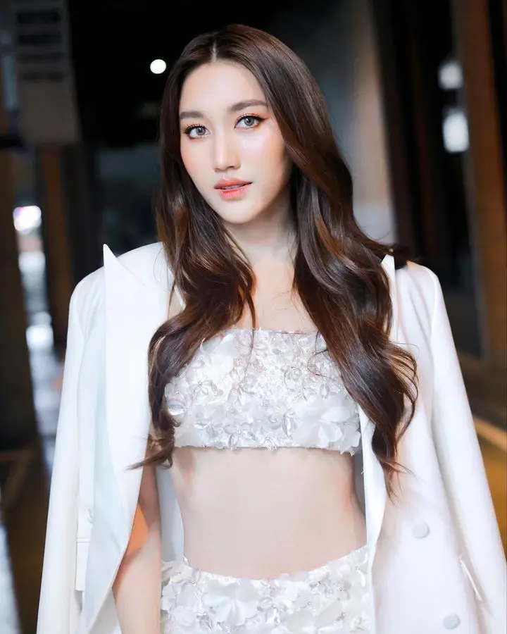 เพราะเหตุผลนี้ "เบสท์ รักษ์วนีย์" ยอมใช้หนี้แทน "สมรักษ์" เดือนละเป็นล้าน