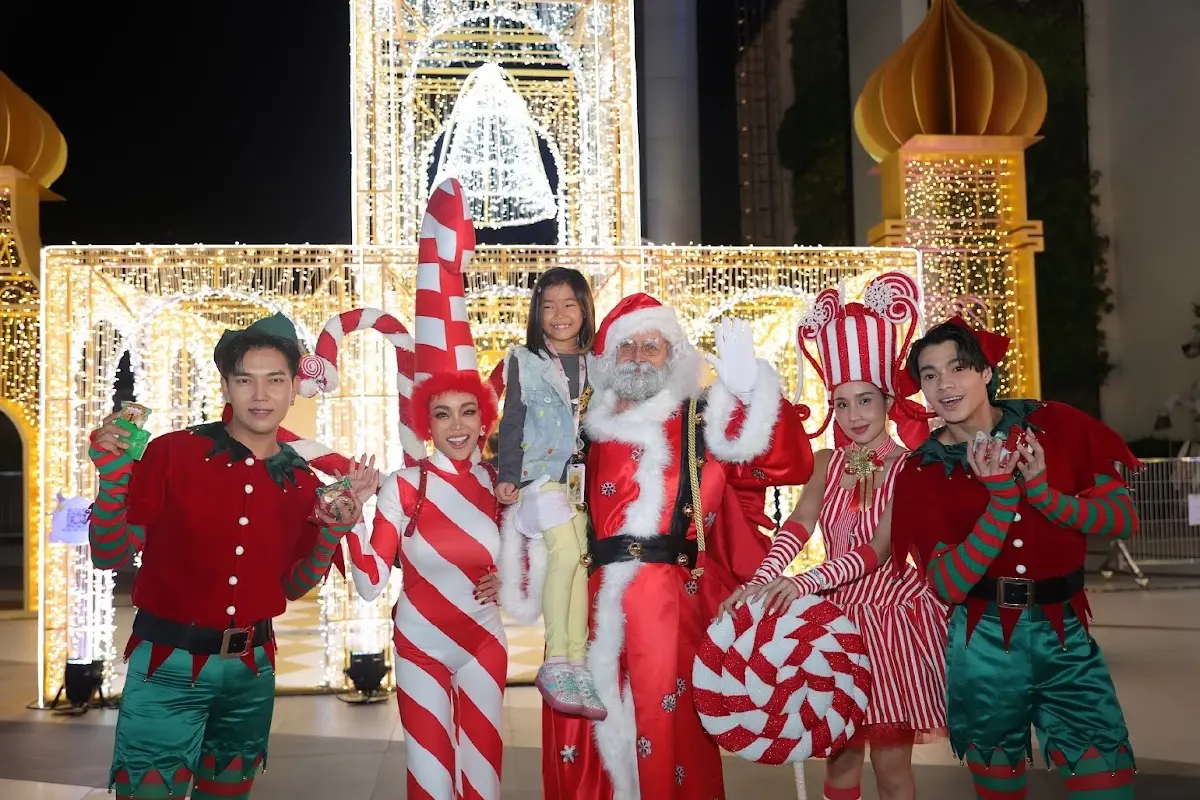 สยามพารากอน สร้างปรากฏการณ์ฉลองคริสต์มาสและเคานต์ดาวน์สุดยิ่งใหญ่