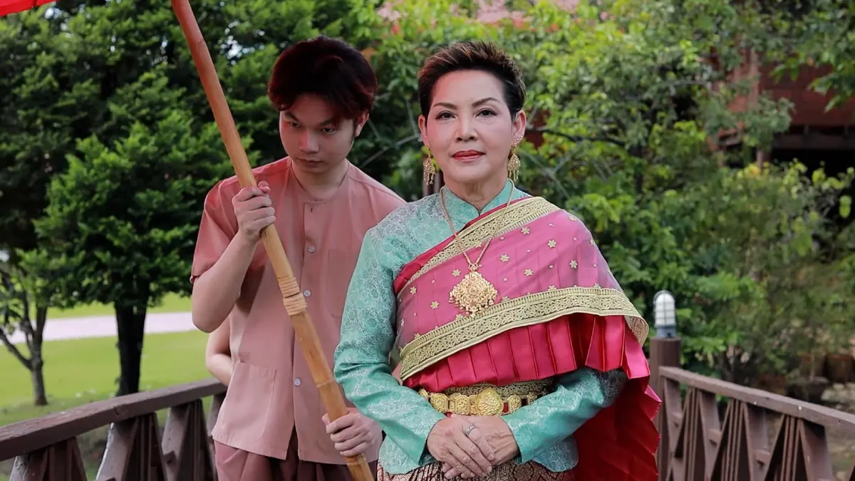 "เชฟป้อม" เปิดครัวชวนสองสาวสายบุญ ทำเมนูฮิตข้ามยุคปลุกกระแส Soft Power 