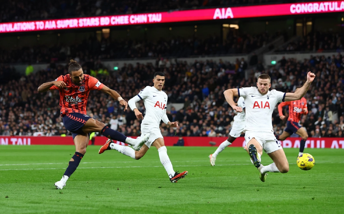"เอฟเวอร์ตัน พบ แมนซิตี้" ศึกพรีเมียร์ลีก 03.15 น. เช็กสถิติ ความพร้อม ช่องดูบอลสด