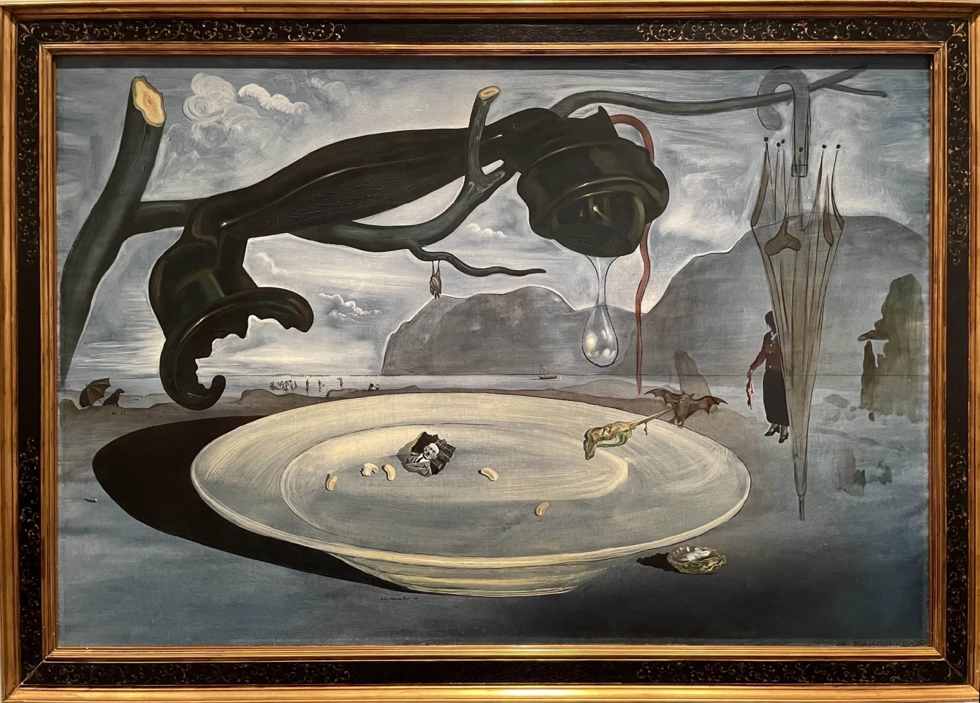 The Enigma of Hitler (1939), Salvador Dalí. ภาพถ่ายโดย: ภาณุ บุญพิพัฒนาพงศ์