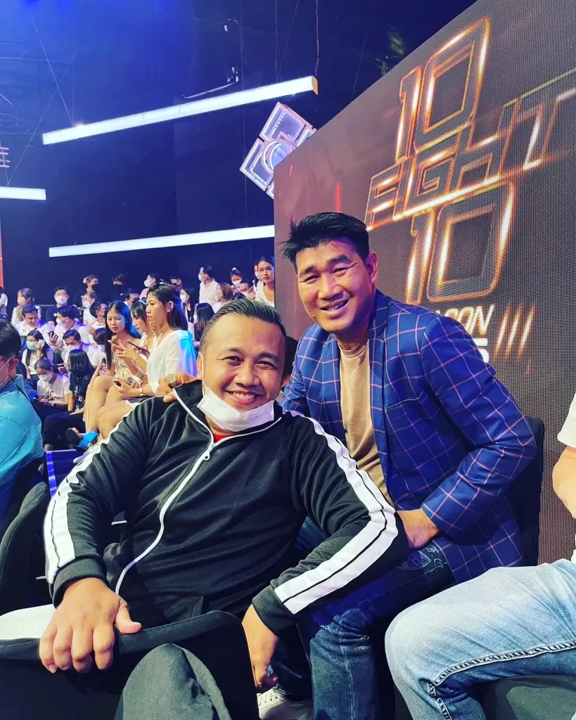 "มนัส"ฮีโร่โอลิมปิก ส่งกำลังใจ "สมรักษ์" ระบุเรื่อง"สาว 17 ปี"มีอะไรแปลกๆ