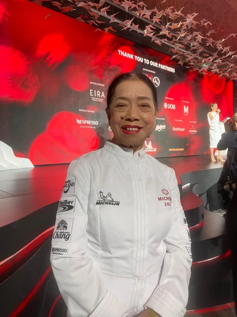 เปิดใจ "เจ๊ไฝ" ในวัย 80 ร้านนี้ไม่มีคนสืบทอด จะไม่ปิด...ต่อเมื่อยังมีแรงไหว