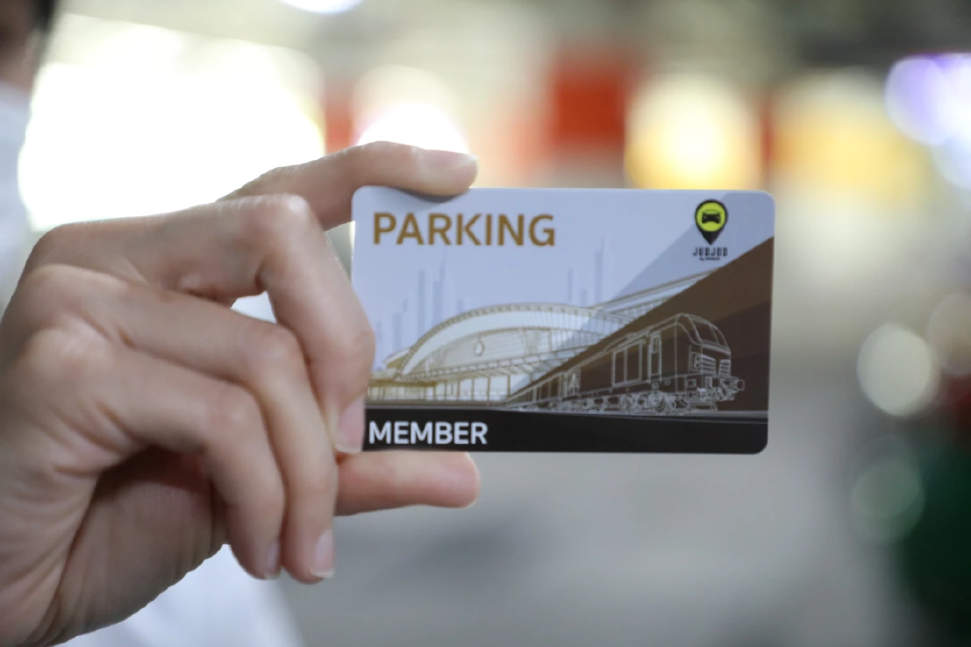 เริ่มวันนี้ ! รฟท. ลดค่าจอดรถชั้นใต้ดิน สถานีกลางกรุงเทพอภิวัฒน์