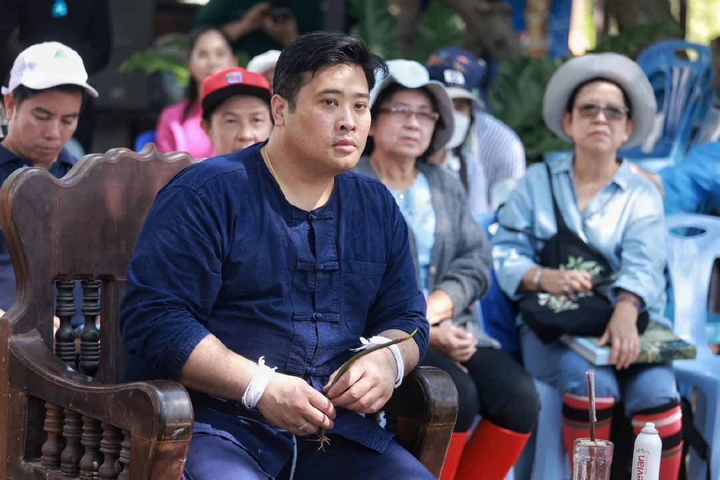 “ท่านอ้น”