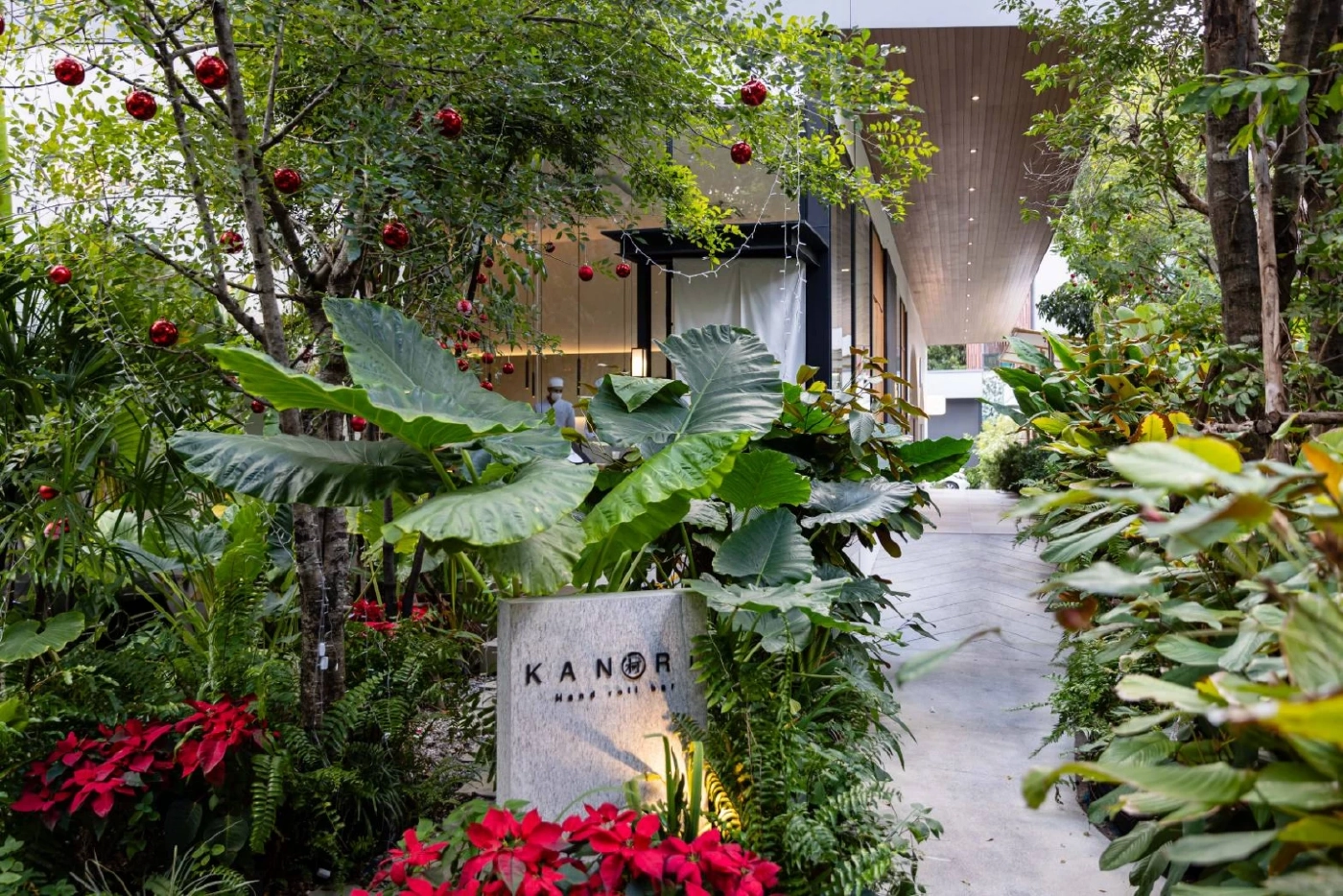 ช้อปปิ้งกินดื่มเที่ยว ในบรรยากาศสวนป่าใจกลางสุขุมวิทที่ “Yard 49”