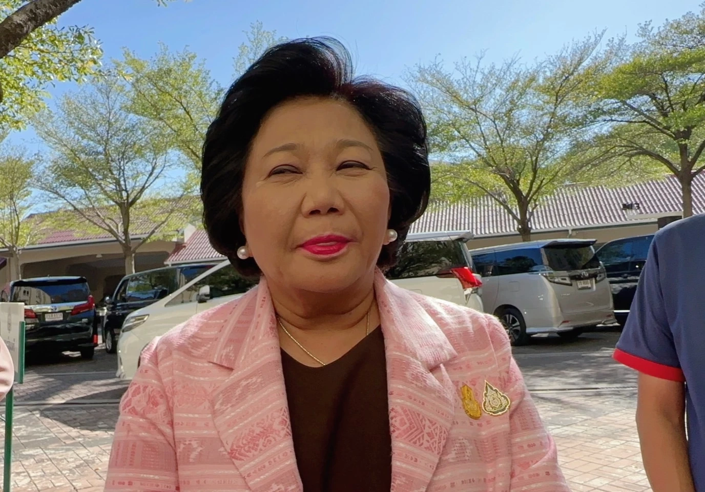 พวงเพ็ชร ชุนละเอียด รัฐมนตรี​ประจำ​สำนัก​นายก​รัฐมนตรี