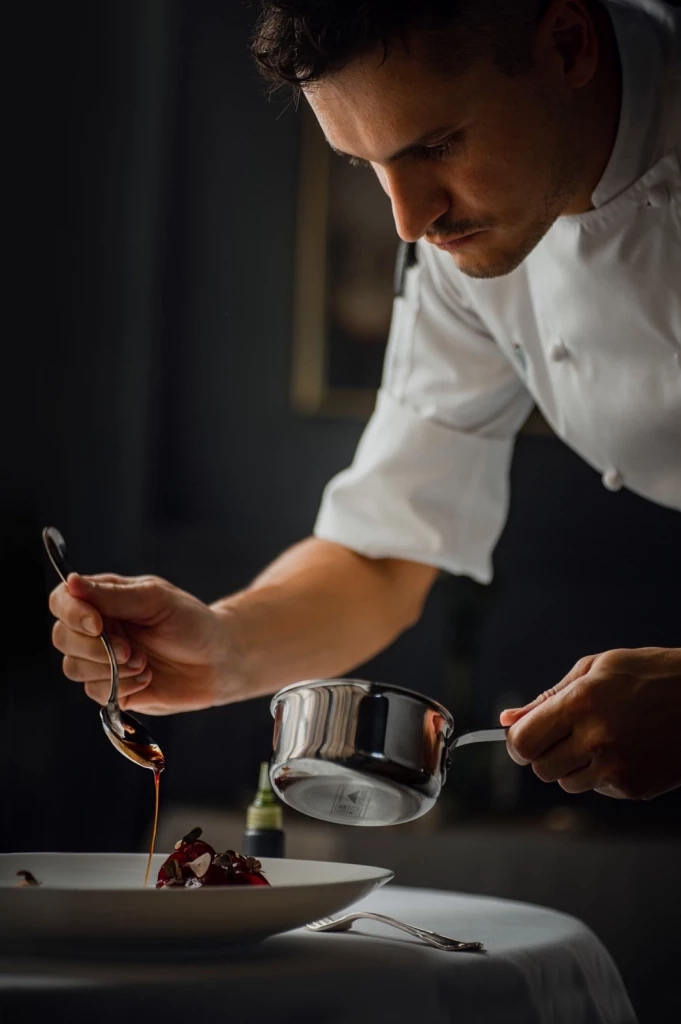 สายเก็บดาวห้ามพลาด มาลิ้มรสฝีมือ เชฟระดับมิชลินสตาร์ 2 ดาว กาเบรียลเล่ บอฟฟา