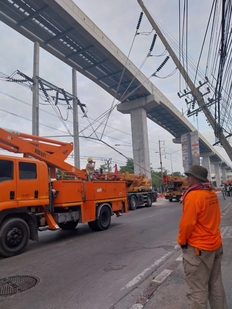 ชวนรู้จัก "น้องนมเย็น" รถไฟฟ้าสายสีชมพู ก่อนเกิดเหตุระทึกรางเหล็กร่วง