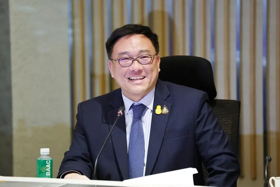 จุลพันธ์ อมรวิวัฒน์ รัฐมนตรีช่วยคลัง