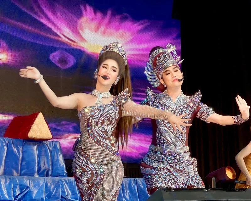 "กุ้ง สุธิราช" ยังมีหวังแม้น้องสาวป่วยขั้นวิกฤตนอนไม่ได้สติ 18 วันแล้ว