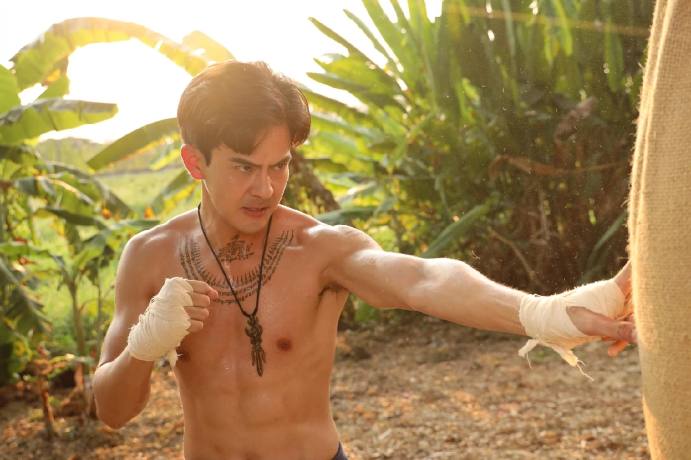 เต้ย พงศกร ได้ฤกษ์บวชทดแทนคุณพ่อ-แม่ เกรท วรินทร เป็นที่ปรึกษาที่ดี