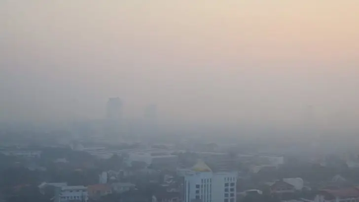 คุณภาพอากาศ กทม. วิกฤต PM2.5 สีส้มทั้งเมือง รู้ไหมกระทบสุขภาพอย่างไรบ้าง