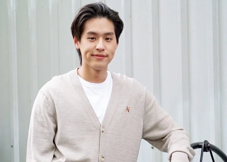 "บิวกิ้น พุฒิพงศ์" ถูกซาแซงรุกหนัก ถึงขั้นจองไฟล์ทตามติดบนเครื่องบิน