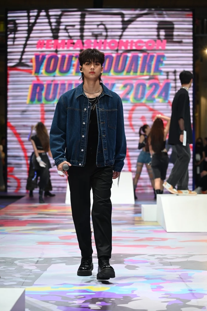 เก็บตกสีสันวันเด็ก ลูกดาราคนดัง ศิลปินรุ่นใหม่ ร่วมเดินแบบอวดความน่ารัก