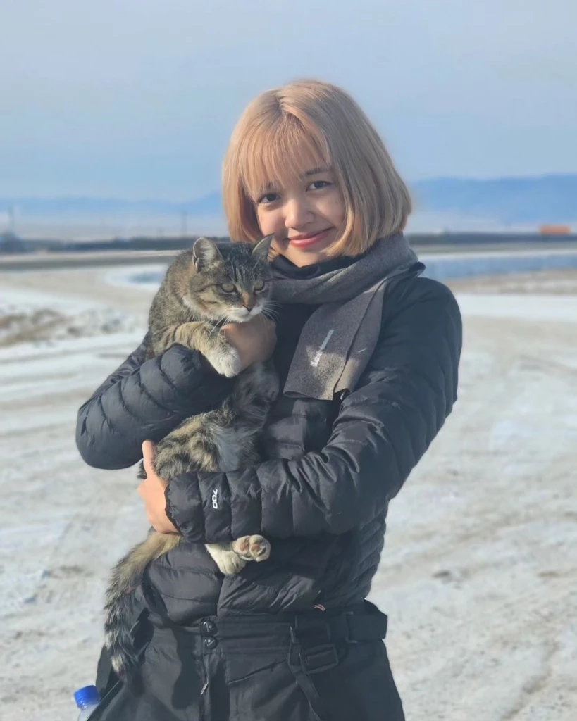 เปิดรายได้ "Pigkaploy" ยูทูบเบอร์เงินล้าน เฉลย "ทหารมีไว้ทำไม" มีอีกกี่ตอน