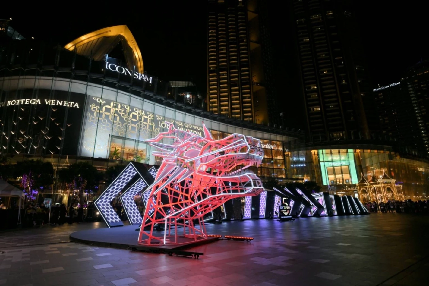 ถ่ายรูปกันให้ฉ่ำ ชมดิจิทัลอินเทอร์แอคทีฟครั้งแรกในโลก The Magic Dragon 2024